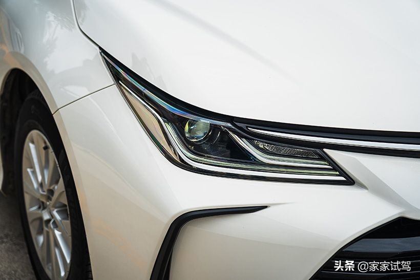 自吸、涡轮、混动的纠结月销3万+的卡罗拉到底哪款值得买？