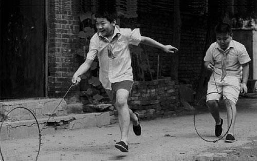 70后童年游戏 其乐无穷——祖国生日 回忆童年 爱国情浓（三）