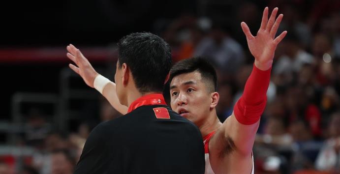 cba為什么不用李楠（中國(guó)男籃為何不用外教？4因素成關(guān)鍵，姚明選李楠用心良苦？）