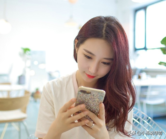 让女孩子心动的礼物（最能打动女孩子的礼物）
