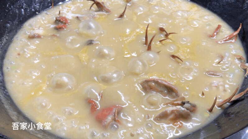 螃蟹酱的制作方法（家常制作方法鲜香味浓儿时味道）