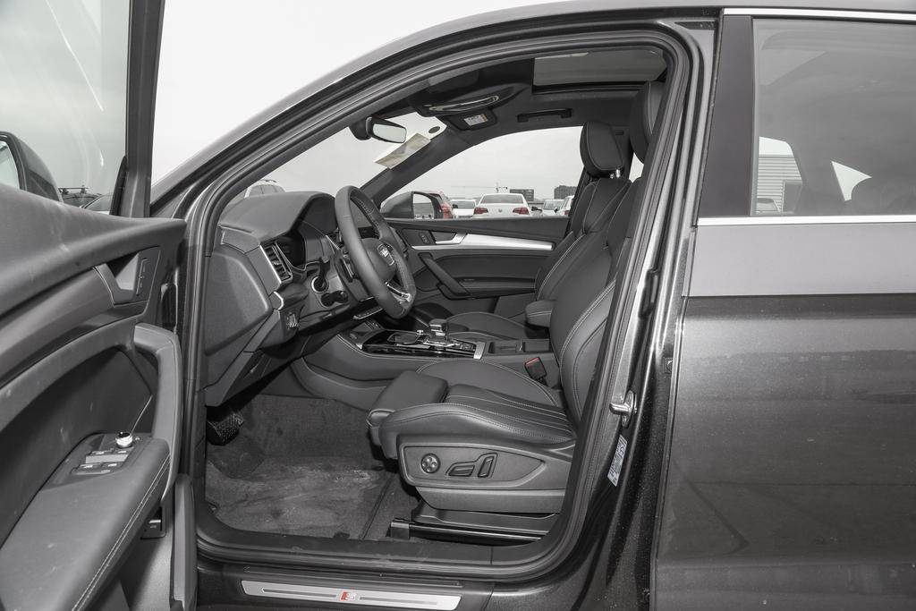 奥迪Q5L Sportback限时优惠7.49万 欢迎试乘试驾