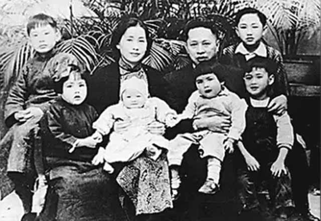 叶挺空难是意外还是谋杀？秦邦宪之子秦铁：没找到关键证人杜吉堂