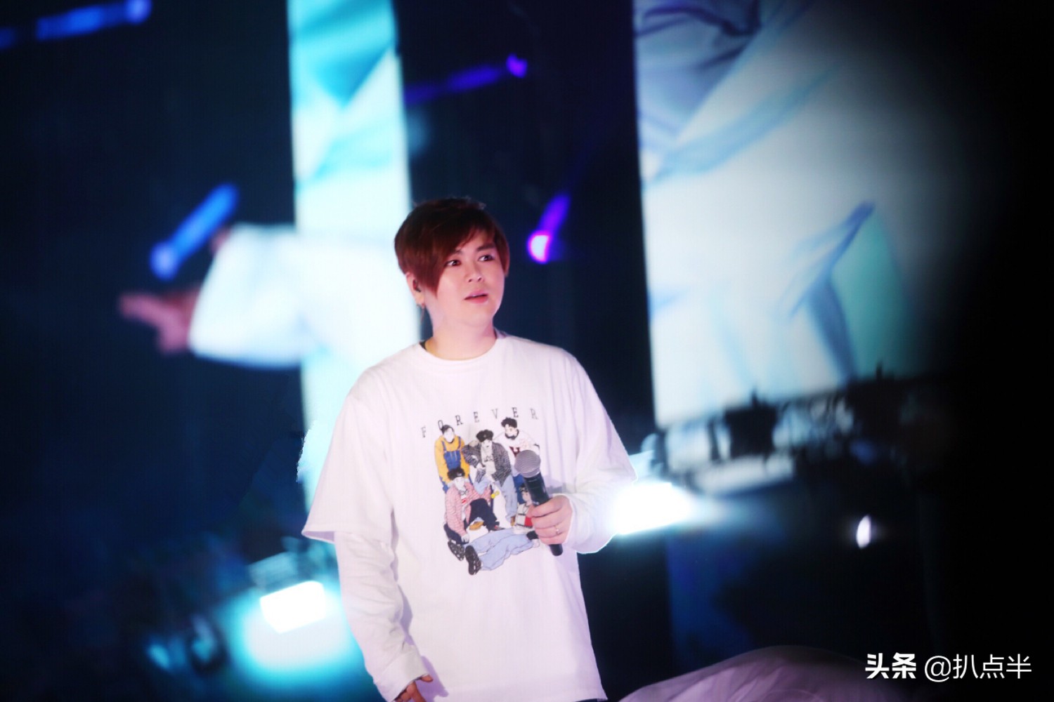 初代男团H.O.T解散之后：有人糊了又糊，有人早已退圈…