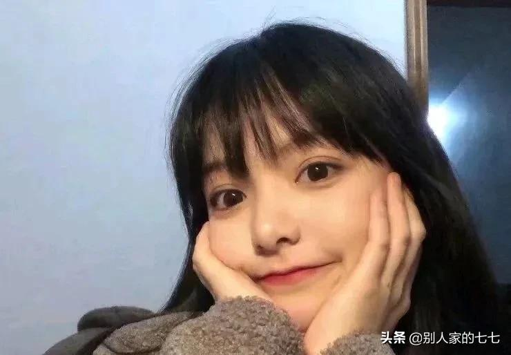 一个男人害怕“失去你”,才会发这3句话给你,不爱做不到如此