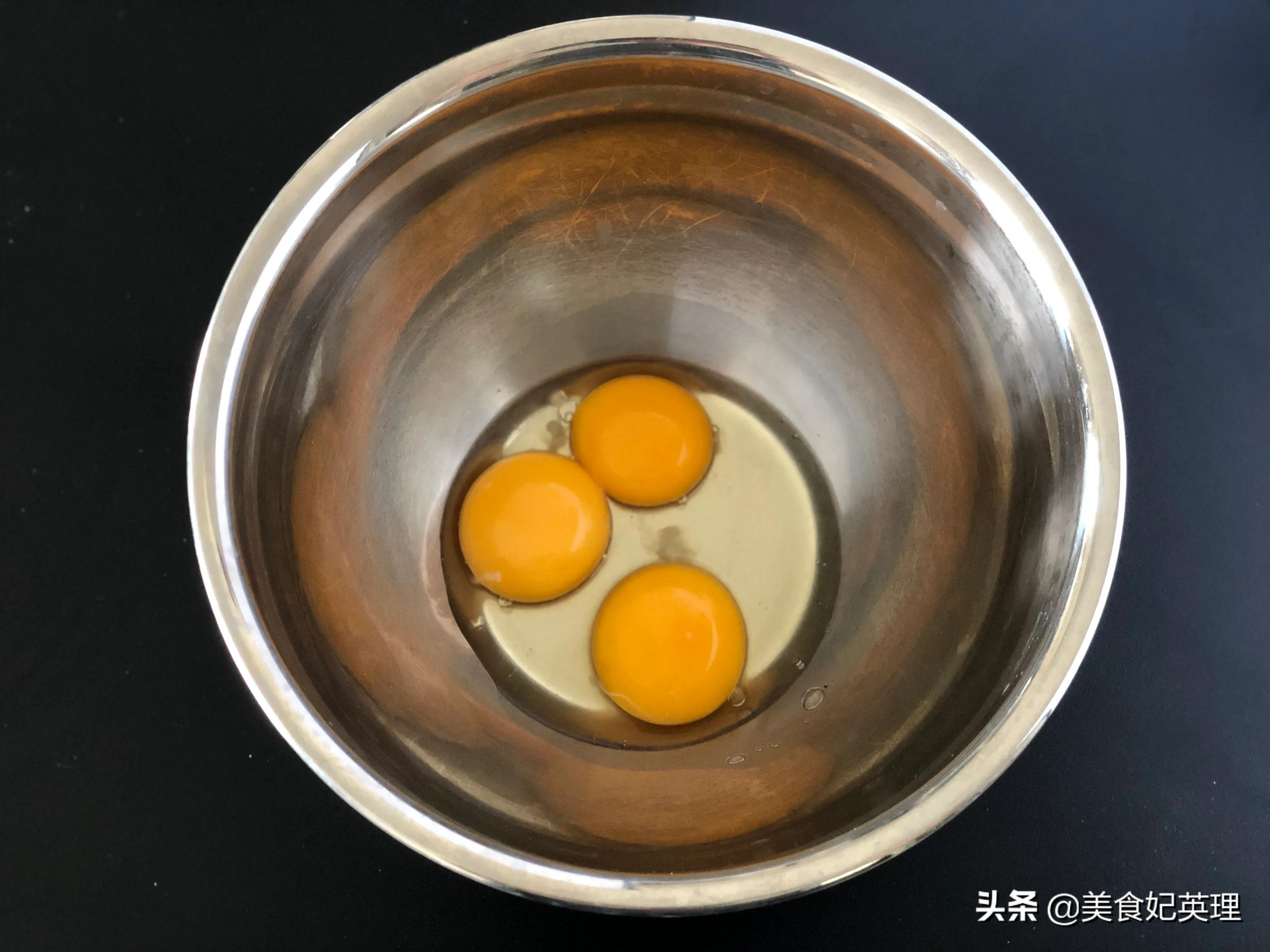 我用3个鸡蛋做小零食儿子超爱吃，香甜酥脆入口即化爸爸也抢着吃