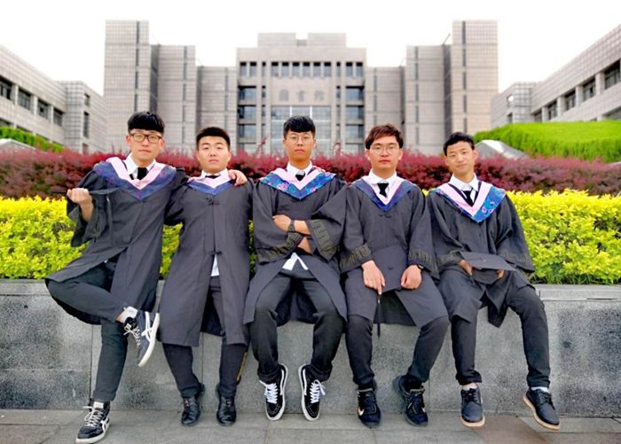 河北一所大学出现4个“学霸宿舍”，全部考研成功，惊掉你的眼球