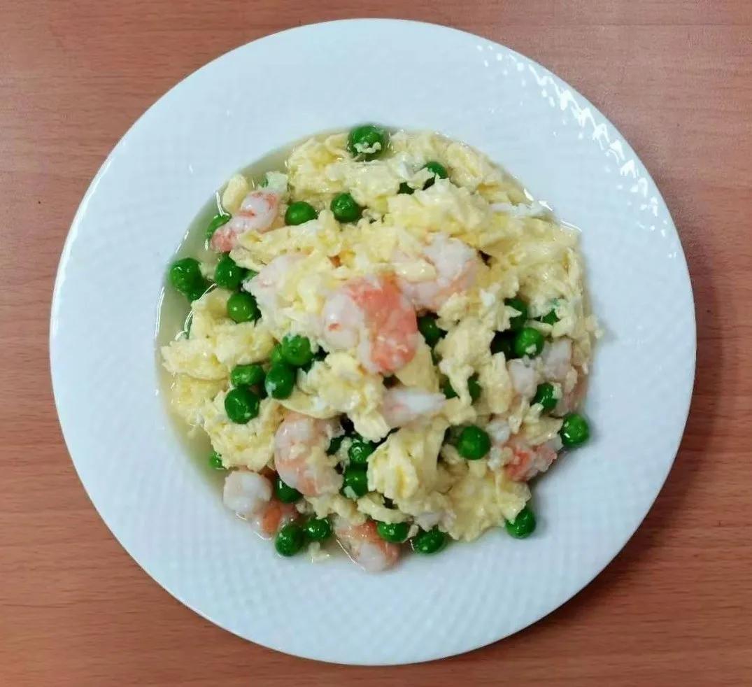 馋哭了！上海学校食堂里深藏不露的特色美食