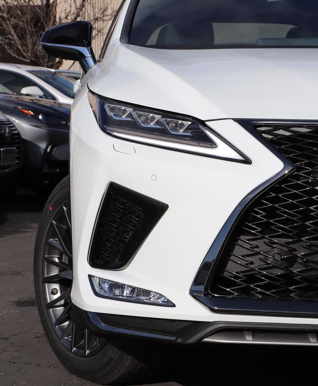 造型动感 配置丰富 实拍2021款雷克萨斯RX 350运动版