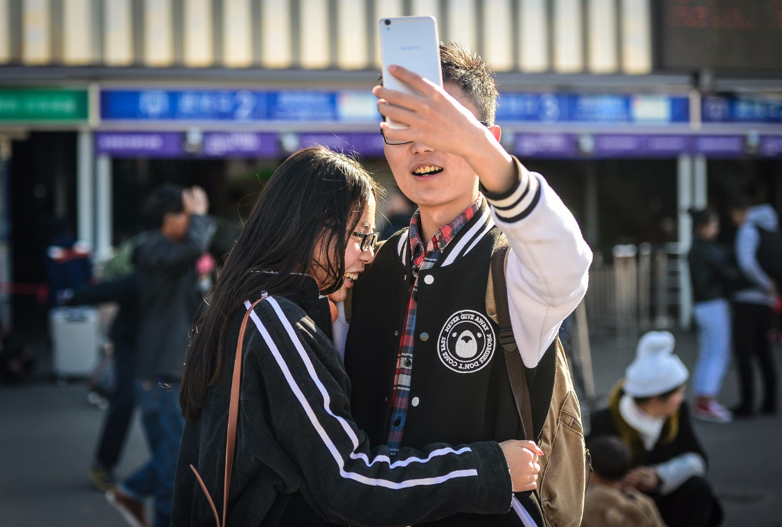 大学生“怀孕”现象频发，学姐说出原因，大一女生要提前知晓