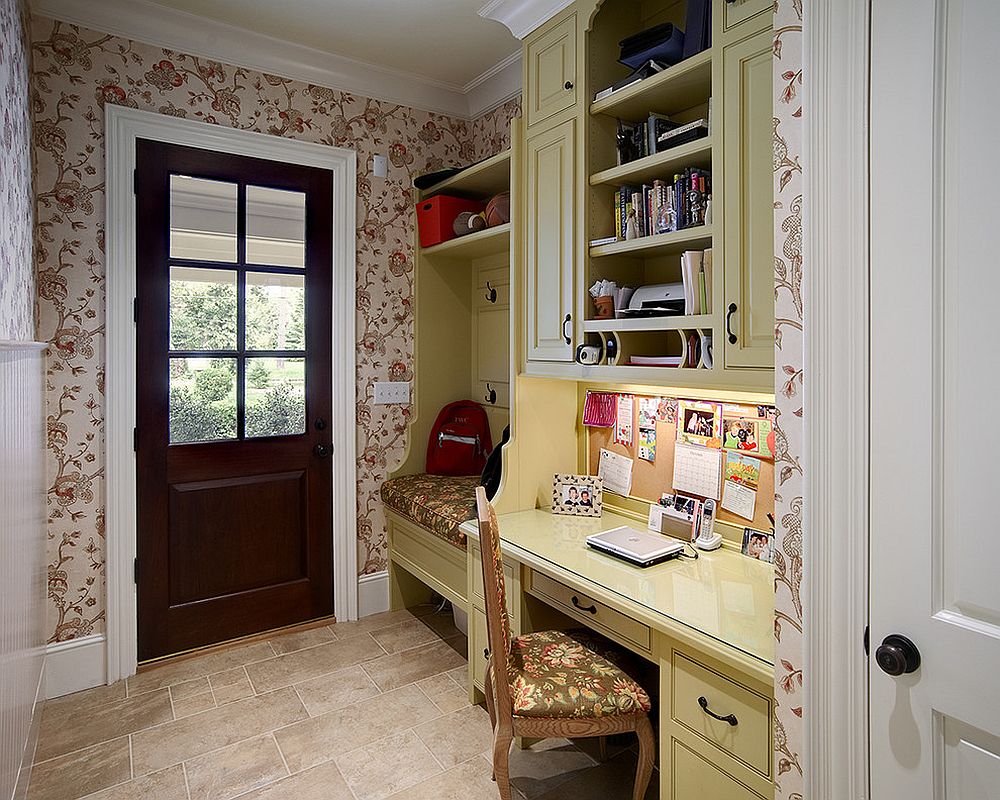 家庭用的小型办公桌(临时小型家庭办公室设计，美观独特又节省空间)