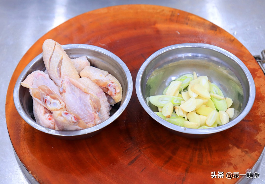 鸡翅的做法家常（这5种家常做法解馋美味好吃得都放不下）