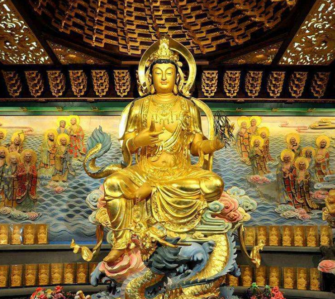 佛教：女性去寺庙拜佛烧香，是有5大“禁忌”的，不懂得要注意了