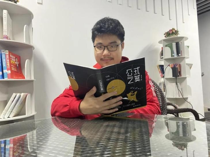 大一参与科研、受到电视台采访！这位“超牛”大学生，现已保研北大！