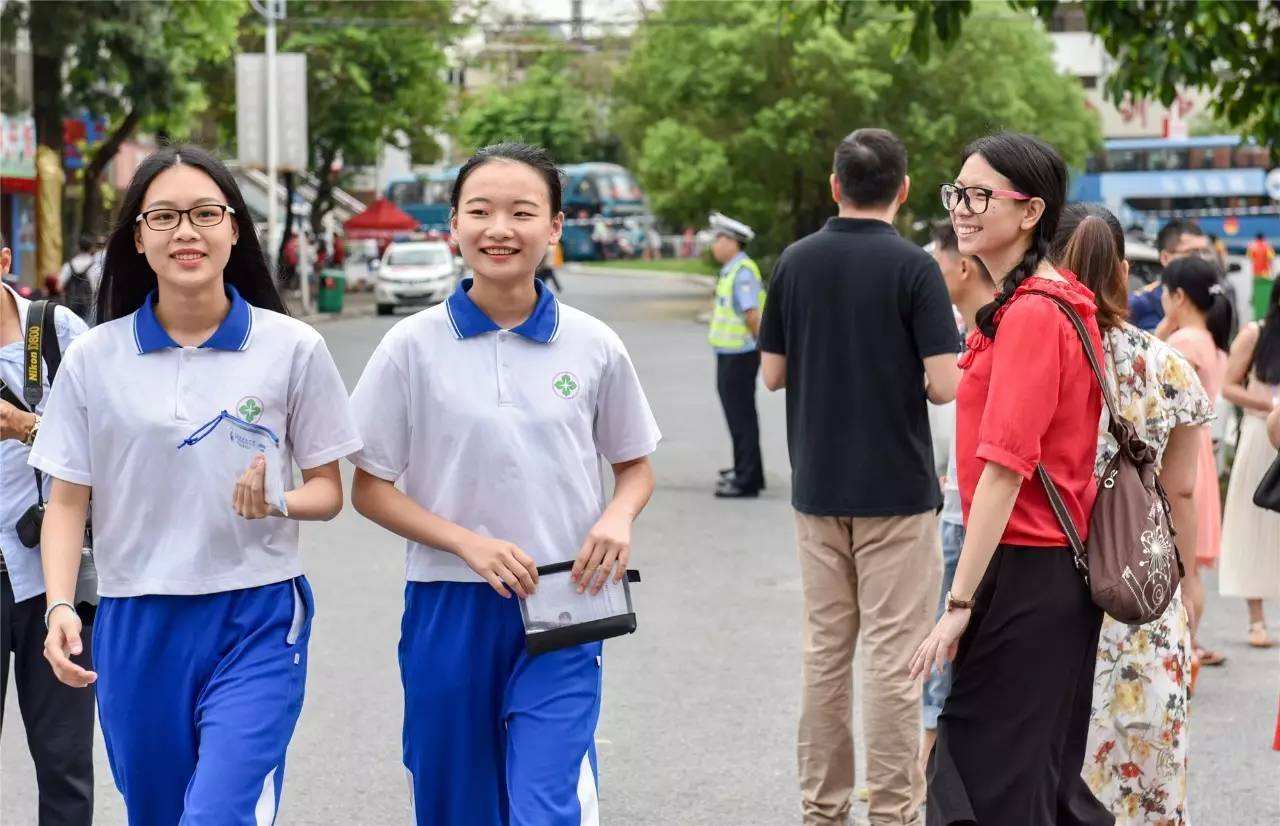 高考志愿填报，“兰州大学”与“郑州大学”，你选哪个？