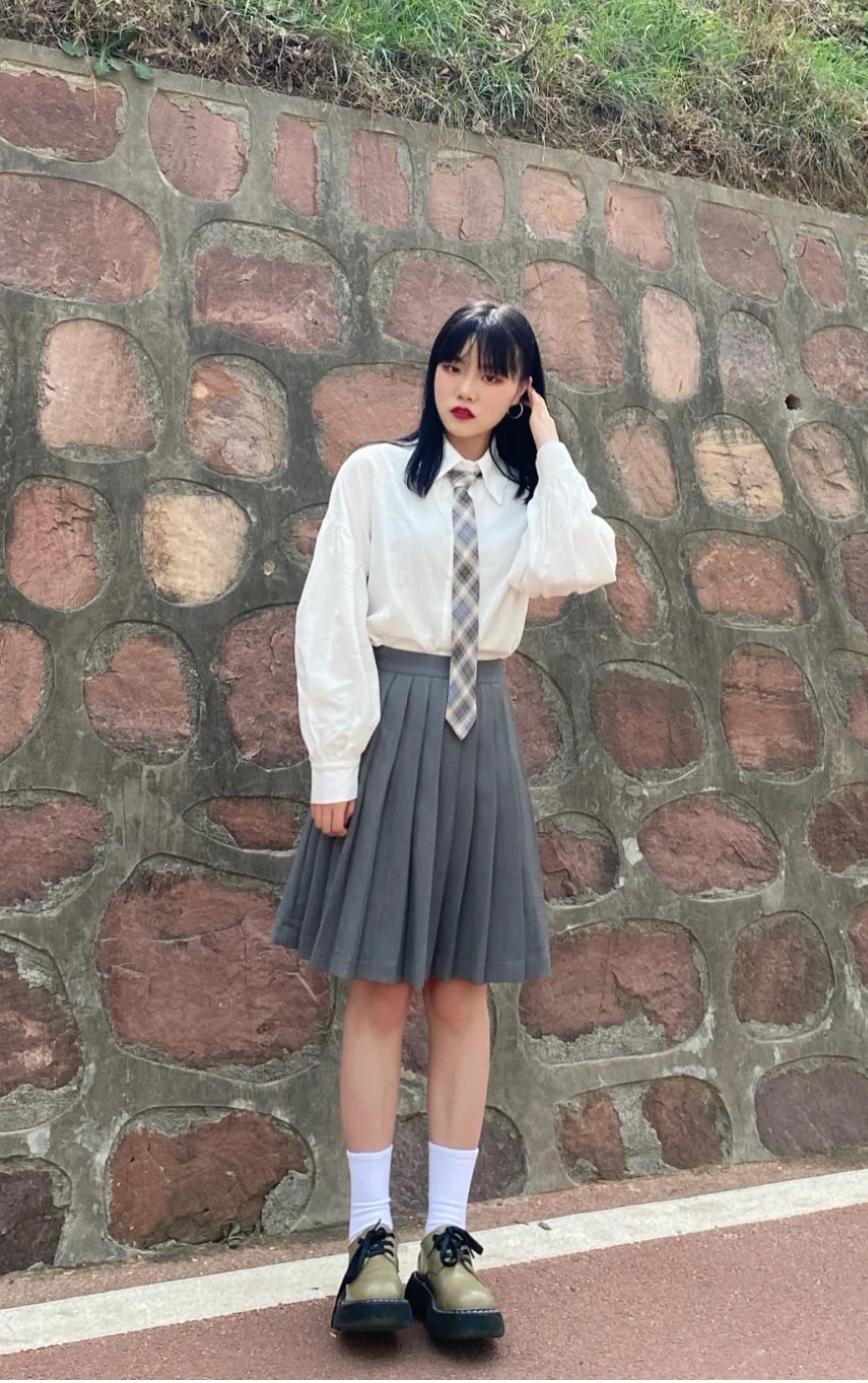 论减龄搭配，非“学院风”莫属，学会轻松变身“小仙女”