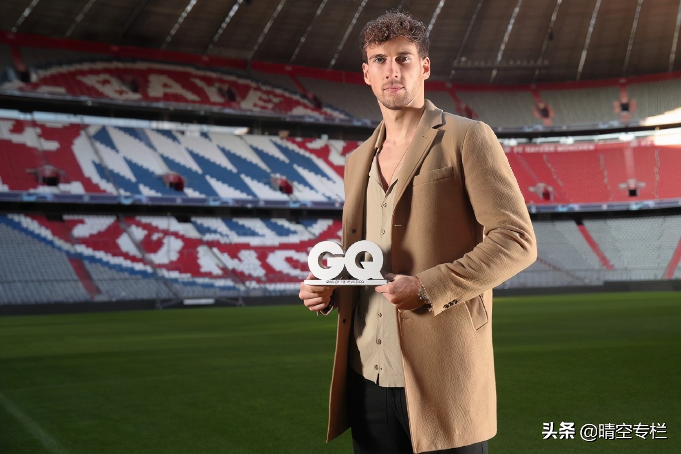 格雷茨卡技术特点(德甲周刊:这位公认的拜仁"天选之子",为何让球迷又