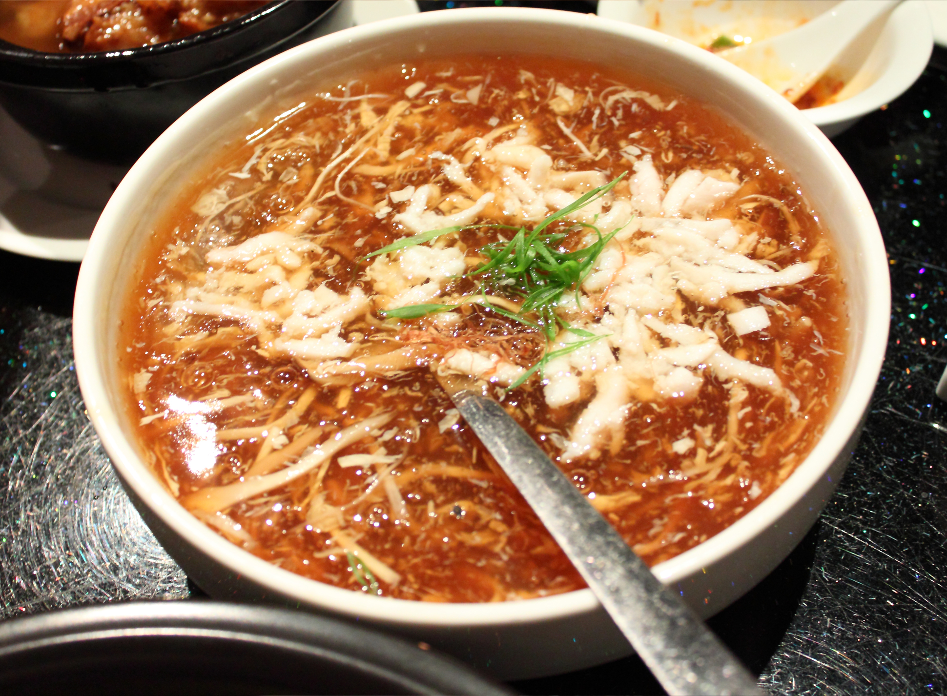 老杭州地道美食攻略：9种必吃美食和16家老字号餐馆推荐