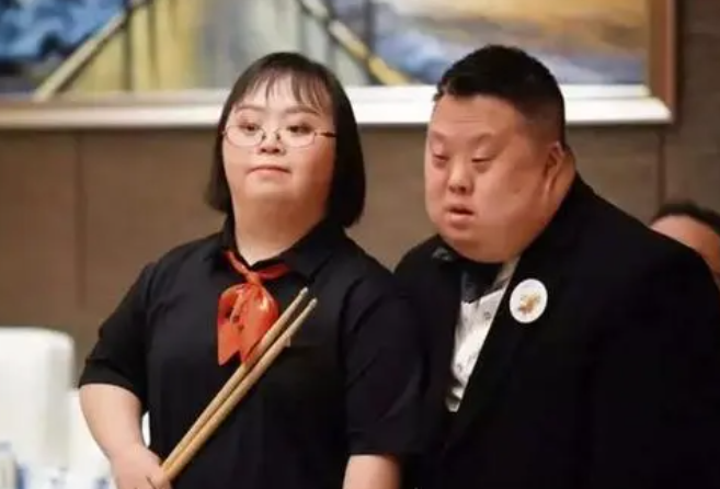 3,男性不育女性少数有生育能力,但是这种概率非常低,2,智力低下智商