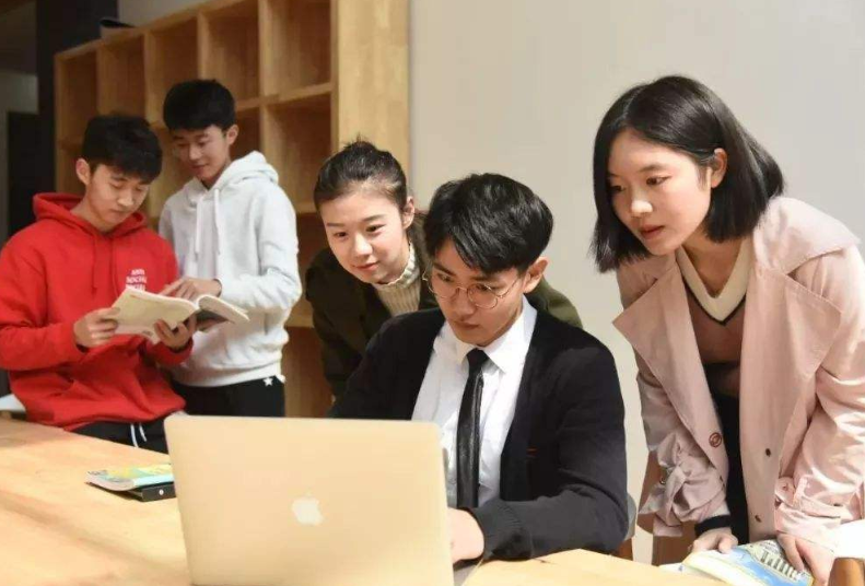 提前批次是怎么回事？适合什么学生报考？2021年考生要早了解