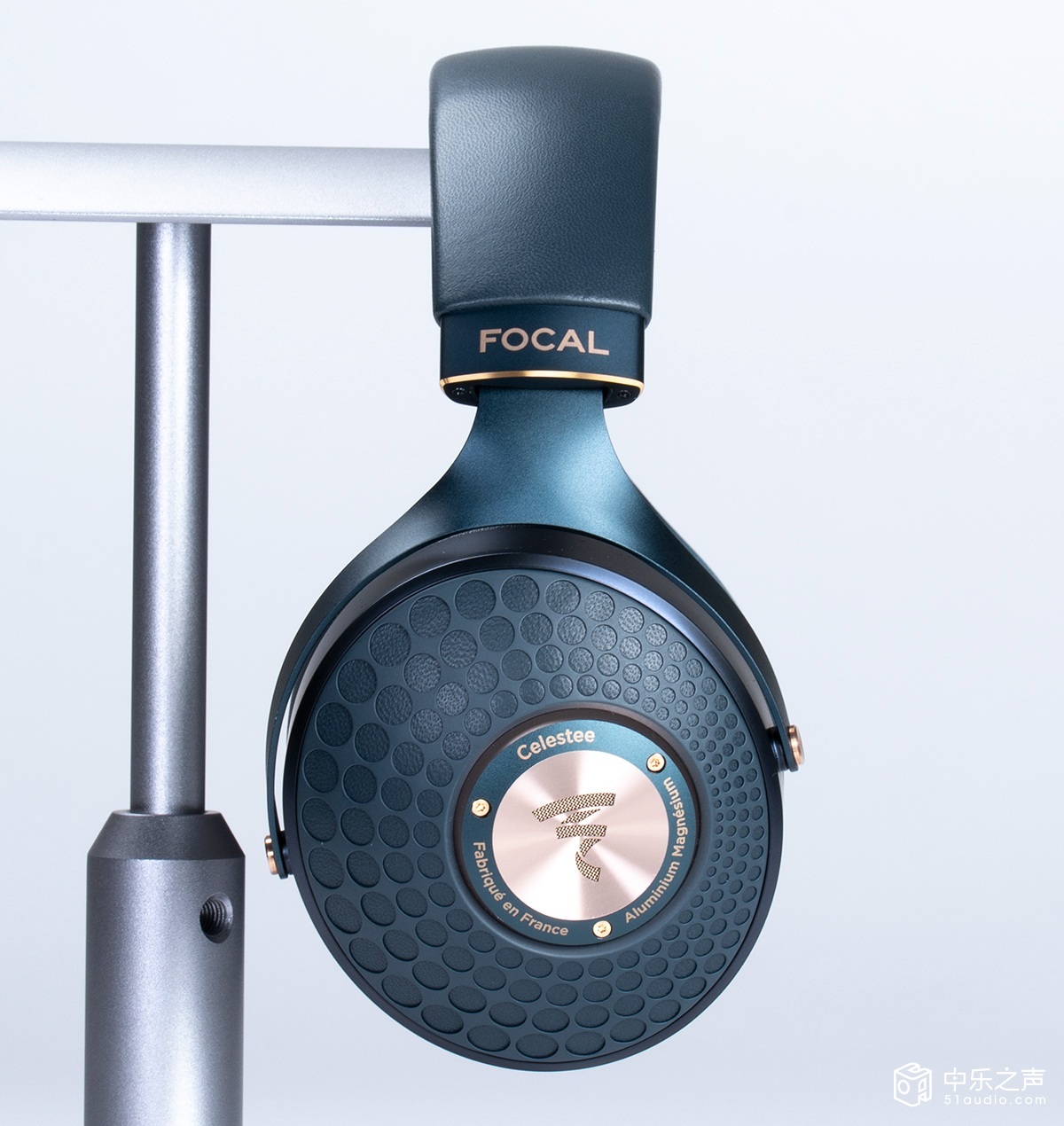 一个人的天堂——Focal Celestee封闭式耳罩耳机