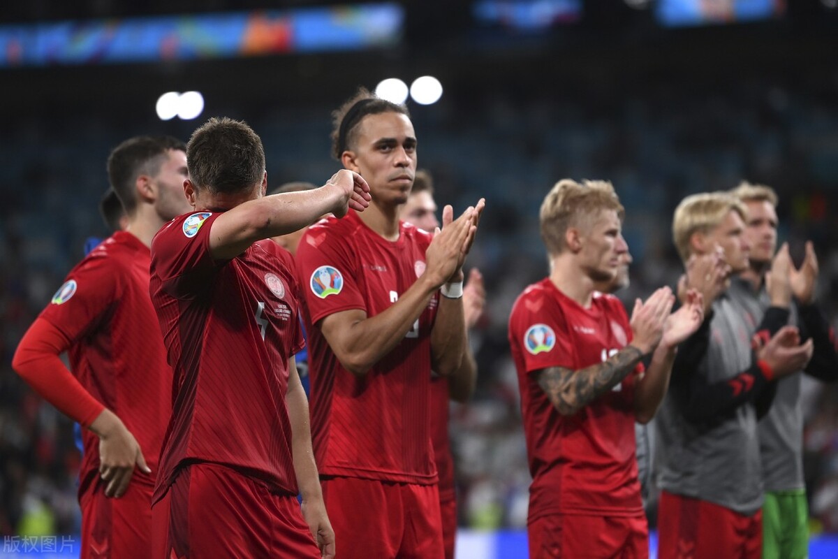 欧洲杯为什么加时赛（欧洲杯趣谈 加时杯or乌龙杯 黄健翔詹俊展开最后的互奶？）-趣拿体育