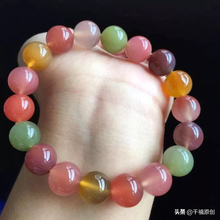 它是玛瑙中的“四大美人”之一，价值赶超南红？盐源玛瑙