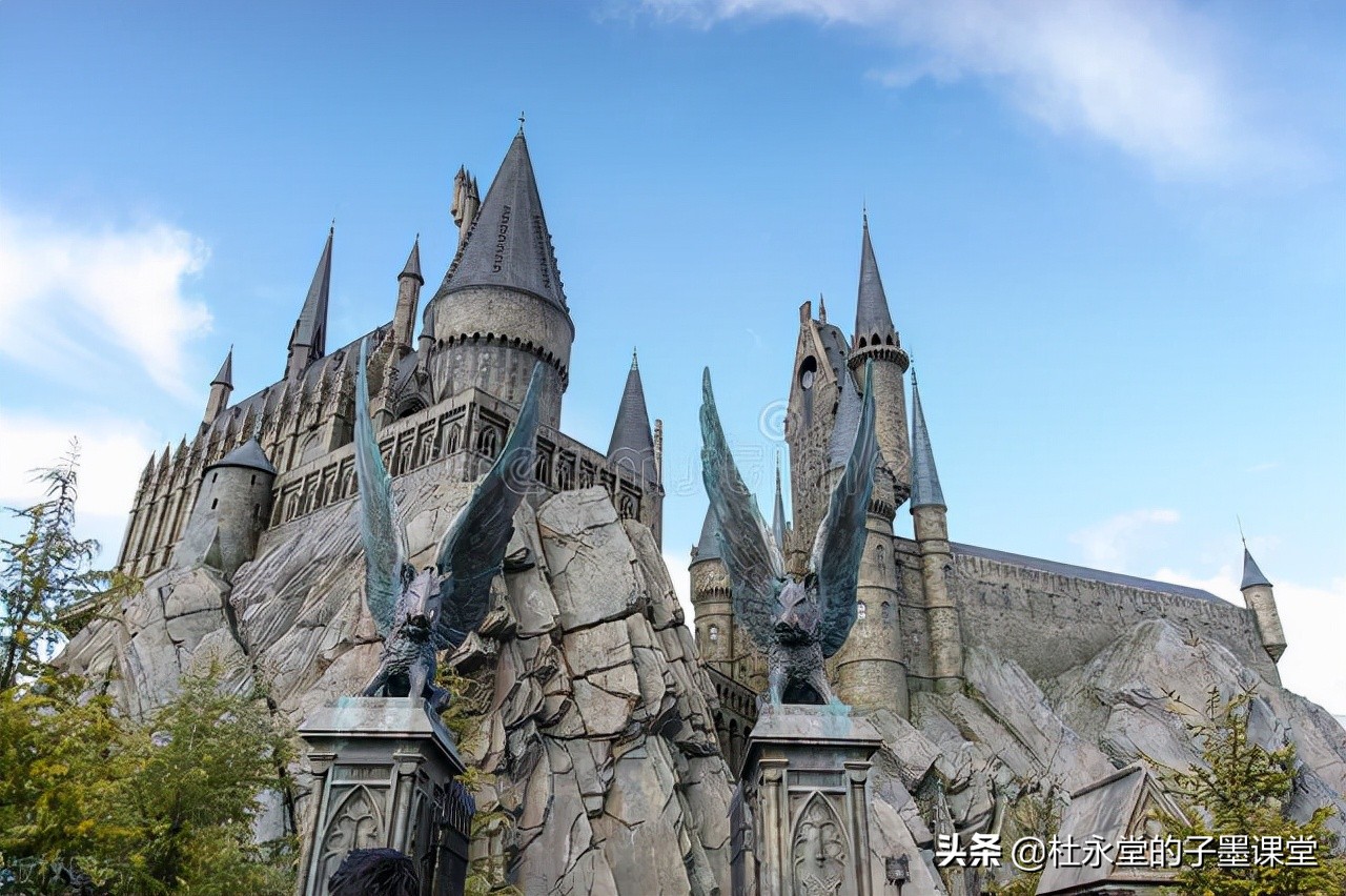 中国有一所和“霍格沃茨魔法学校”一样建筑的大学，你知道不？