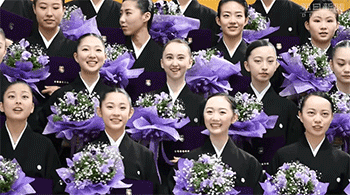 宝冢歌剧团的传奇男役，又A又飒，被称为日本女性独身最后的堡垒