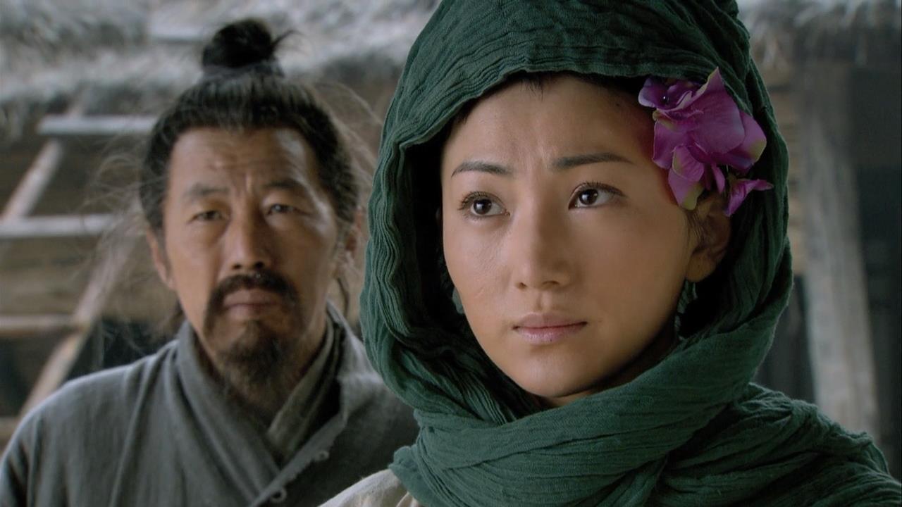 比如资助金翠莲父女时,鲁智深掏出5两银子,又问史进和李忠借银子,史进