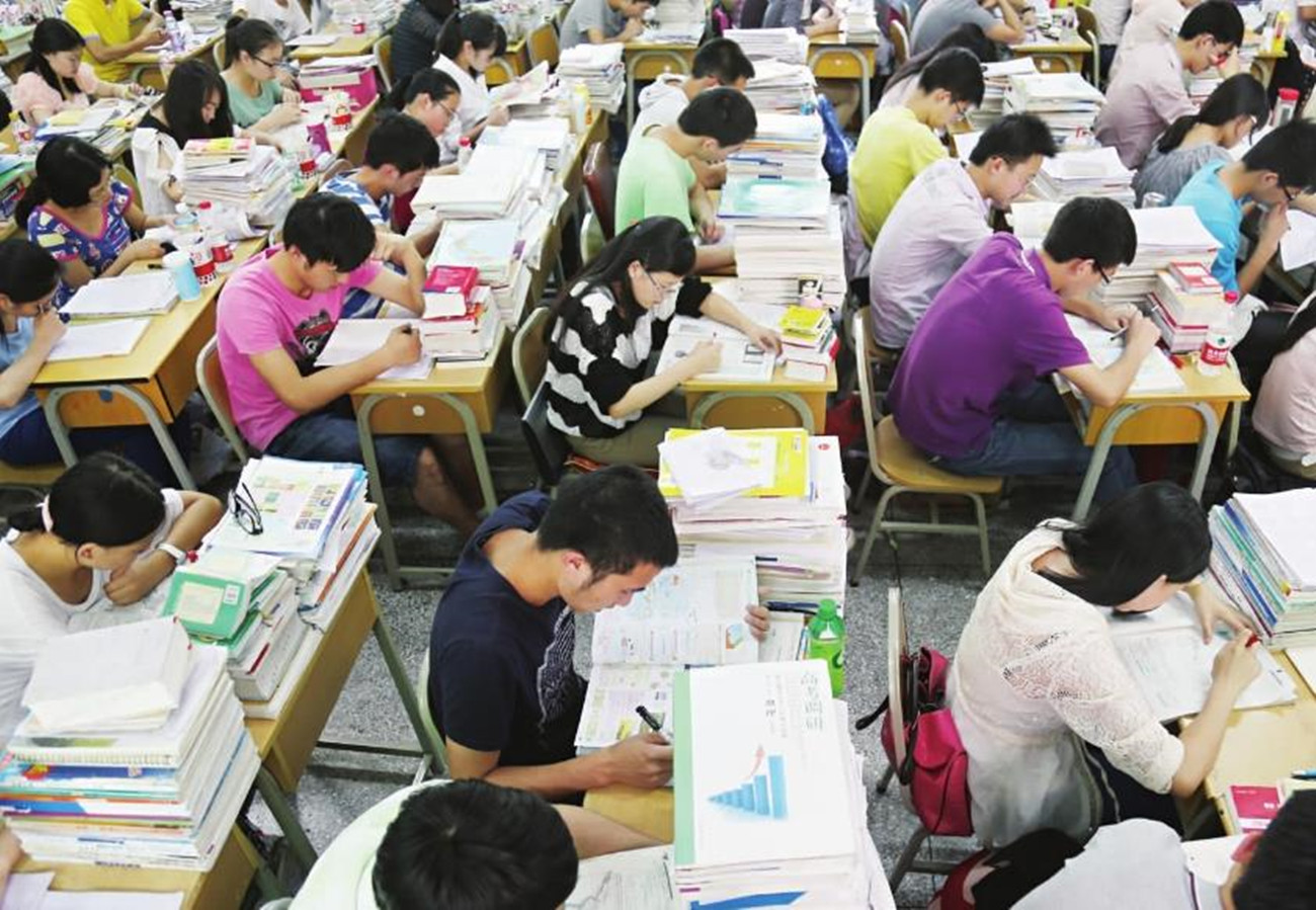 在3+1+2的新高考模式下，学生各科要考多少分，才能上985