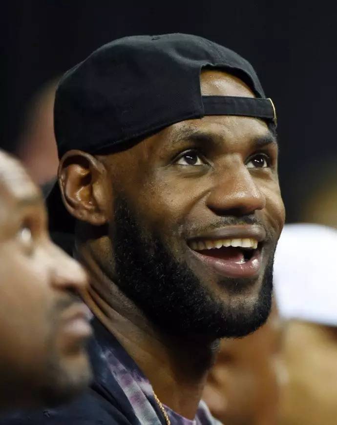 nba为什么叫大表妹（NBA中一些被封神的球员，以及一些有趣的球员绰号是如何得来的）