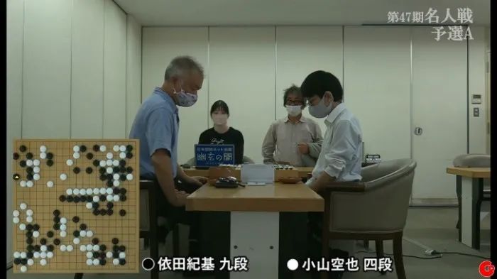 武宫正树宇宙流名局（围棋怀旧日 武宫宇宙流出新招 赵治勋89手速胜 依田一夜白头）