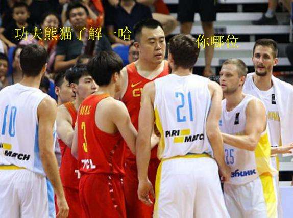 为什么nba打架队友都会帮忙(NBA球员打架时队友都干嘛？多数人会仗义出手，球哥却转身走掉)