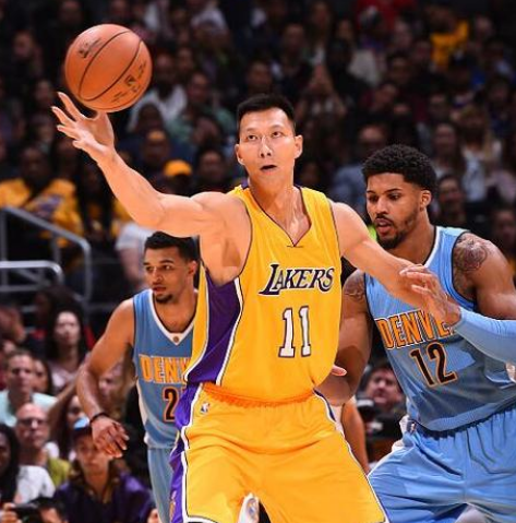 林书豪nba场均得分（林书豪在NBA拿了5567分，易建联2148分，那姚明呢？）