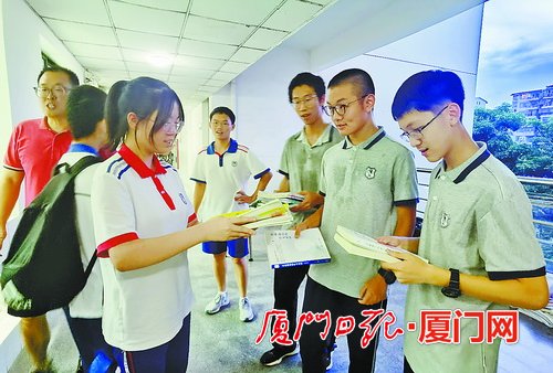 考完了！18时15分结束 福建省高考史上最晚