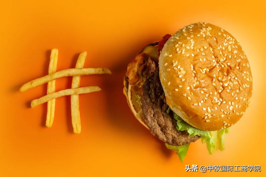 这8部世界顶尖商学院推荐的电影，藏着商业世界的秘密法则