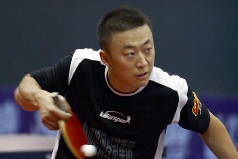 马琳的初恋是白杨,乒乓球女队的队员,希望之星,长相出众,于是马琳开始