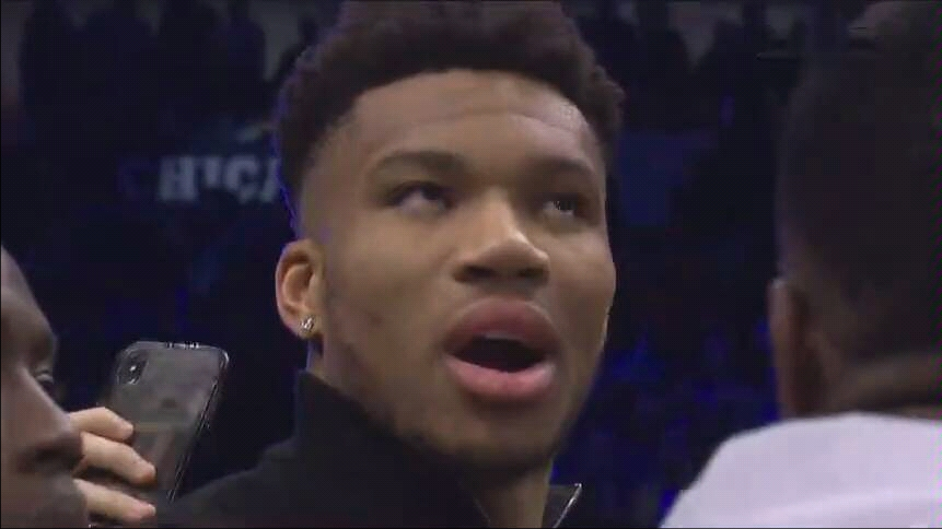 nba为什么不能摔球（NBA关于吹罚垫脚新规来啦！随“鹿”而变，联盟双标保雄鹿）-趣拿体育