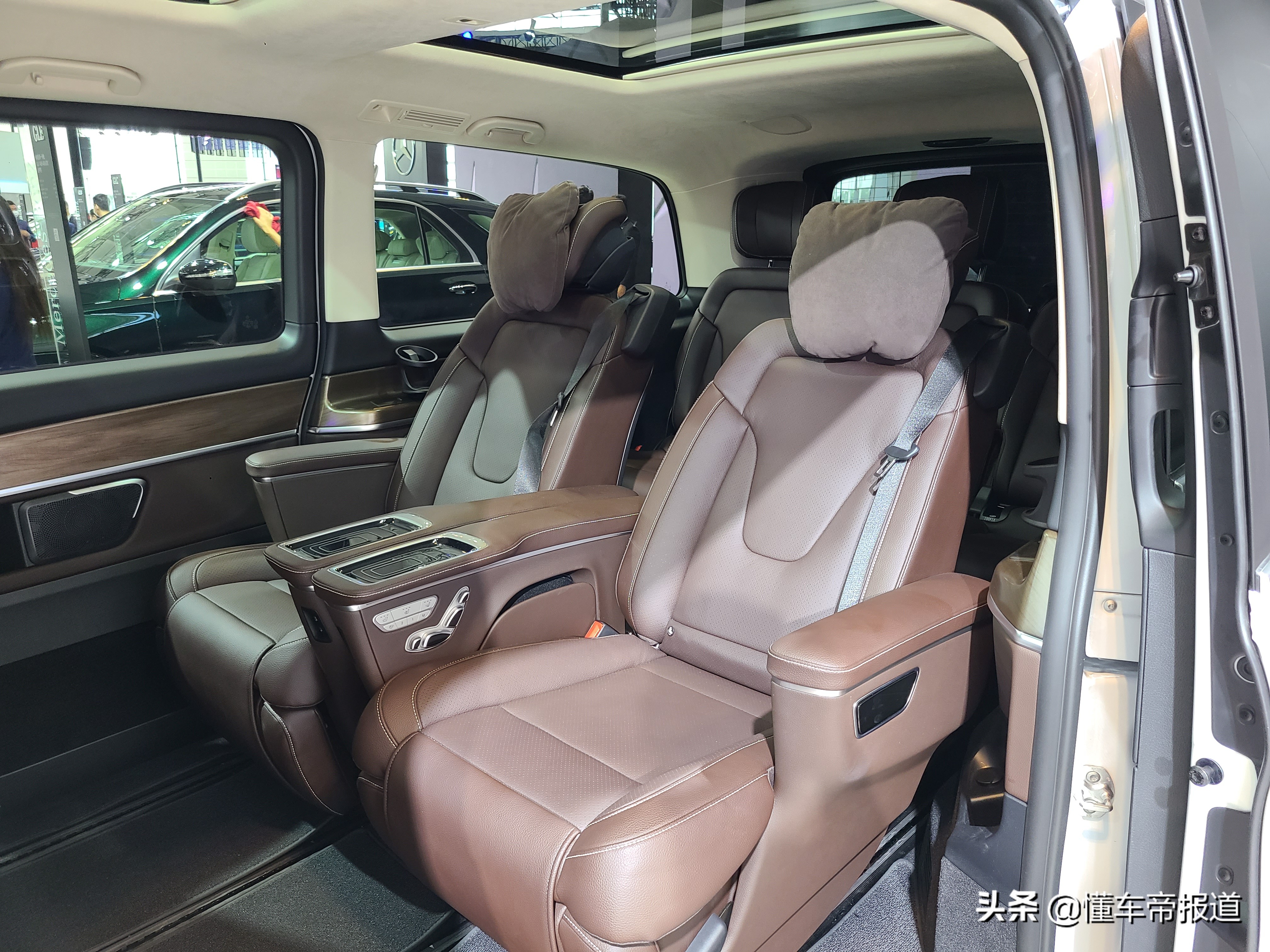 新车 | 丰田赛那、起亚嘉华领衔！天津车展4款重磅新MPV盘点
