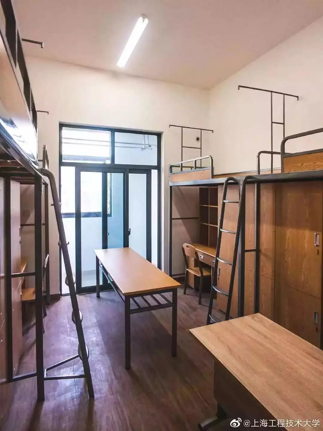 上海工程技術大學宿舍（？研究生宿舍哪家強！這里有沒有你的目標院校？）