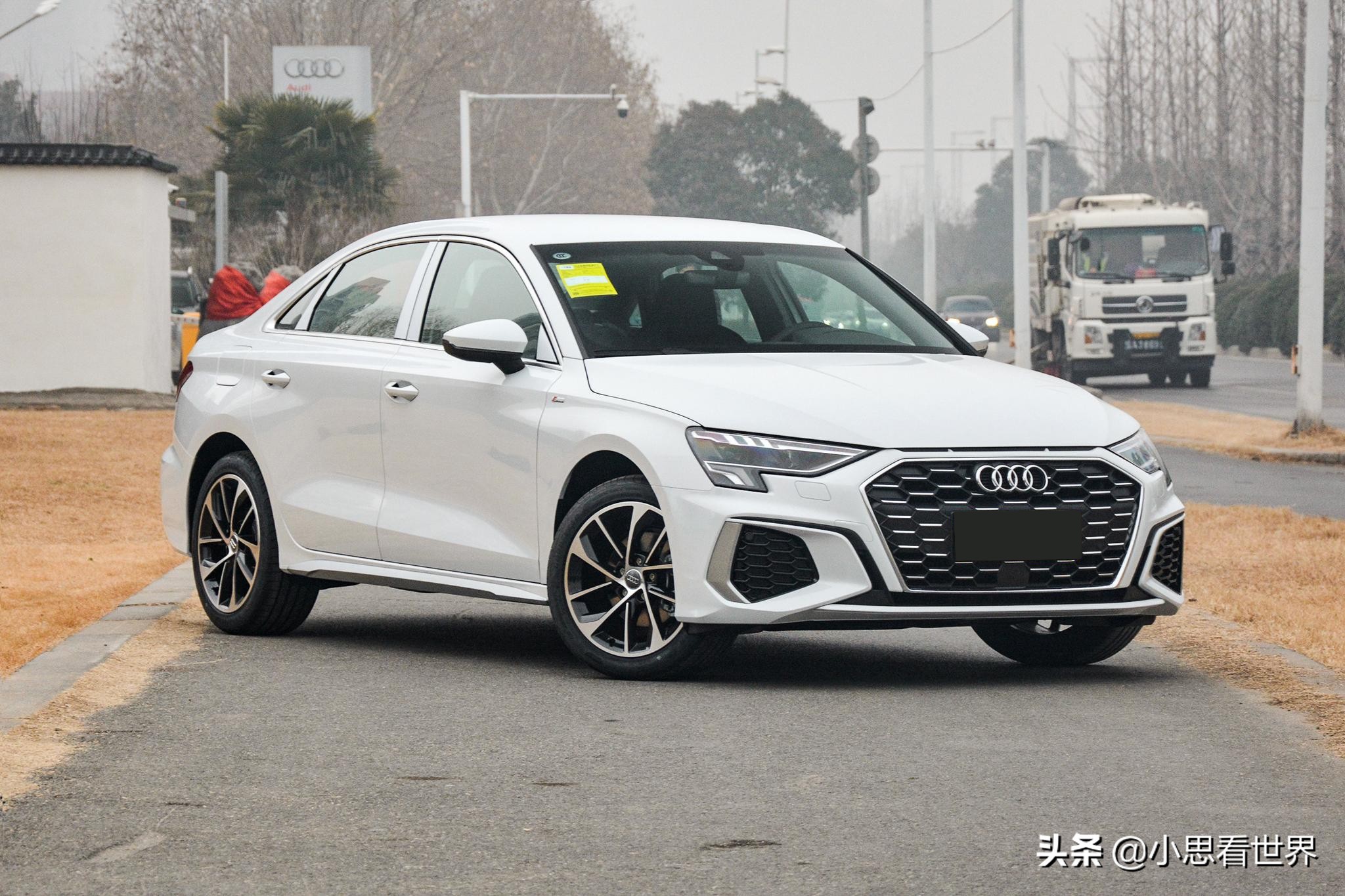抢先看2021款奥迪A3L最低配进取运动型到底值不值？