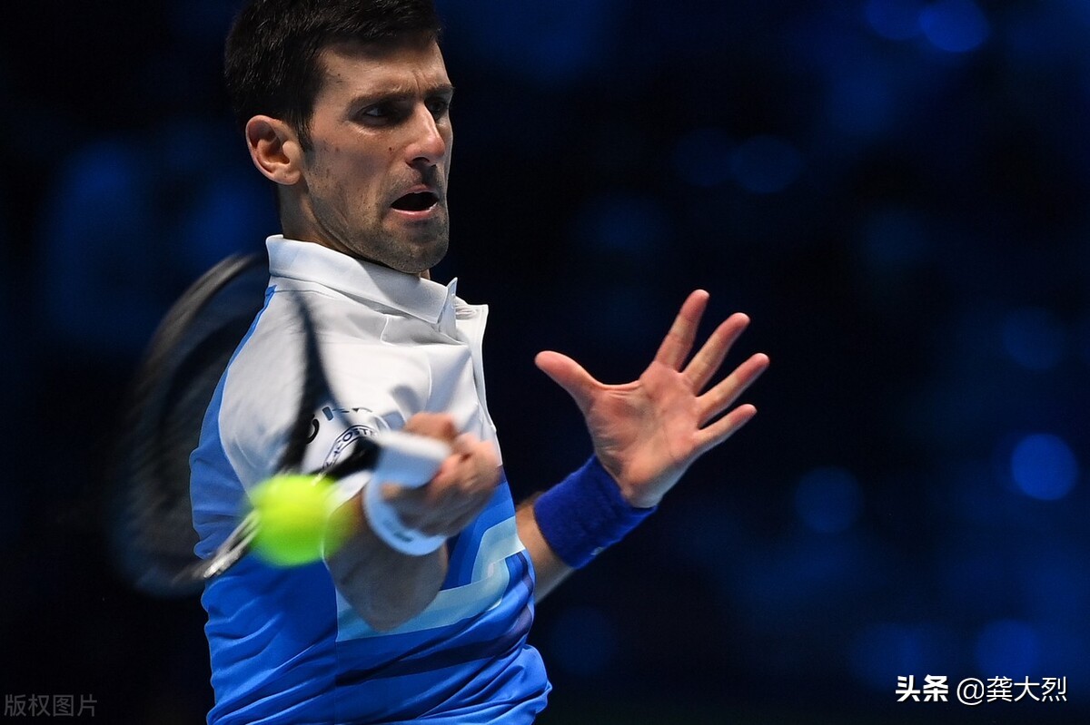 兹维列夫德约科维奇（兹维列夫：1年内2次击败世界第1德约科维奇，挺进总决赛争冠赛）