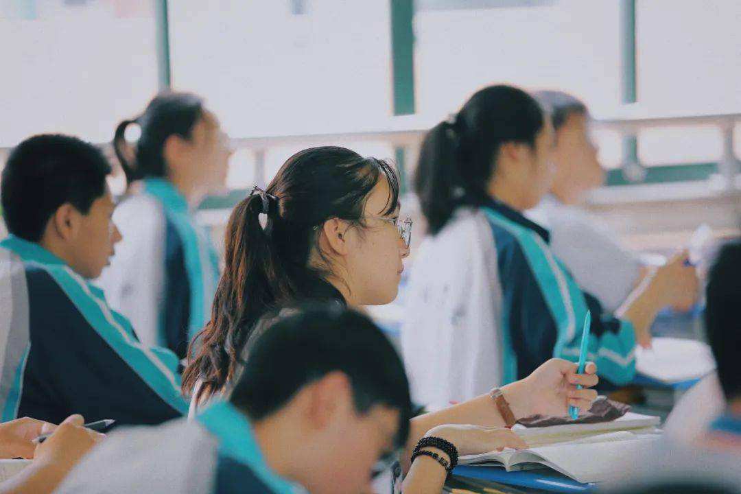 高考文言文分值增加，大量阅读是关键，答题技巧只是“加分项”