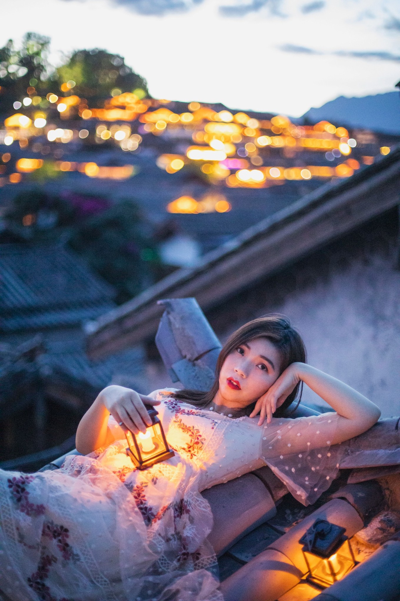 从丽江到泸沽湖，水性杨花开满六月天