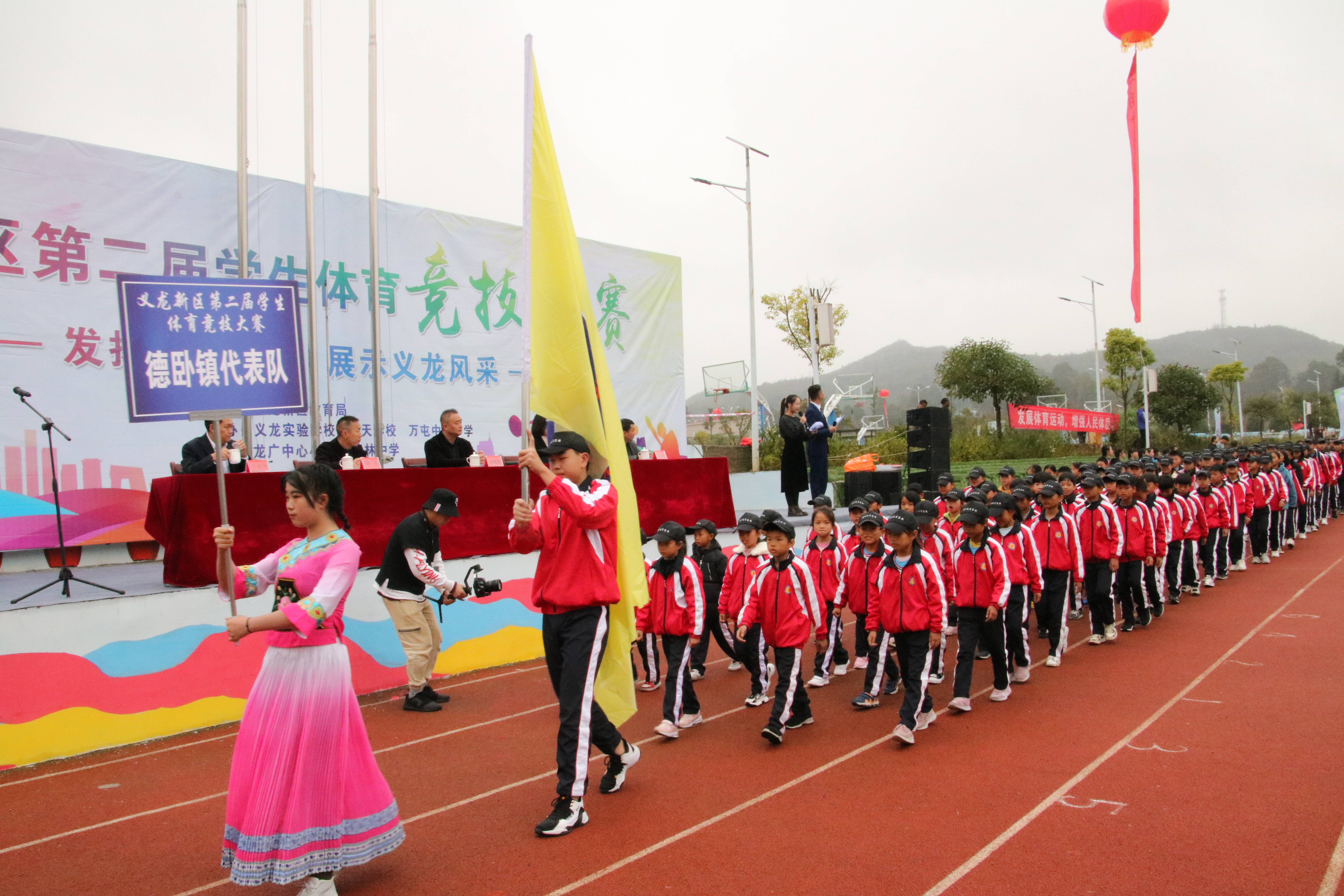 义龙一中校花图片