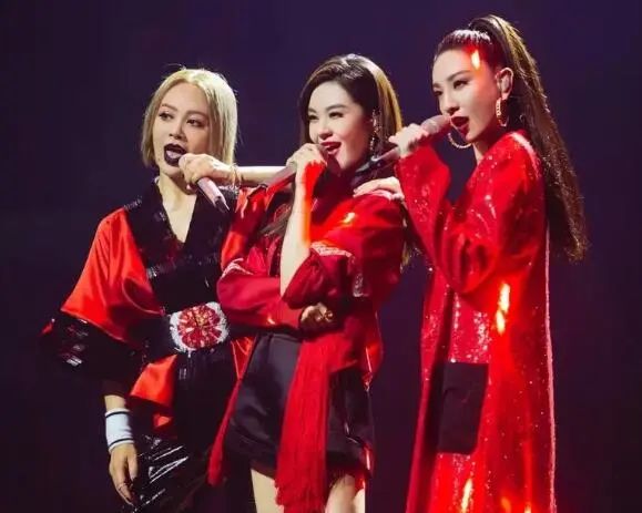 为什么《披荆斩棘的哥哥》，比浪姐好看？