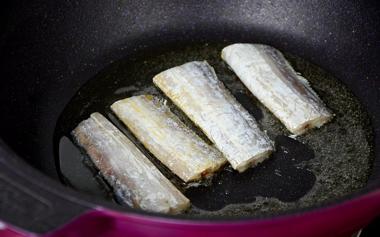 一锅8用的帝伯朗钛钻不粘锅，使用后什么感受？“爆赞！”