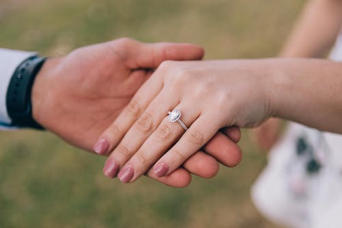 ���˱�����4���߷��ڣ������ǡ�ô�����Щʱ��㣬��Ҫ����������