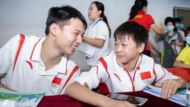 赚翻！跳水队合作商利用全红婵推广，个人不接代言，团队趁机宣传